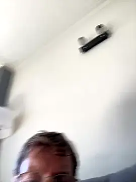 Jonny Agatha online show from September 30, 5:38 pm