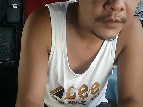 Snapshot of Jheboi69xxx chatting on October 2, 11:53 pm Jheboi69xxx online show from October 2, 11:53 pm