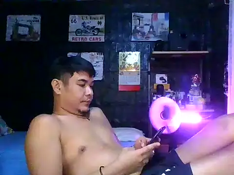 Snapshot of Jheboi69xxx chatting on September 29, 10:35 am Jheboi69xxx online show from September 29, 10:35 am