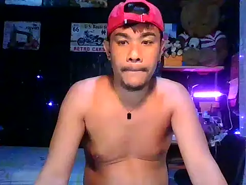 Snapshot of Jheboi69xxx chatting on October 24, 1:02 pm Jheboi69xxx online show from October 24, 1:02 pm