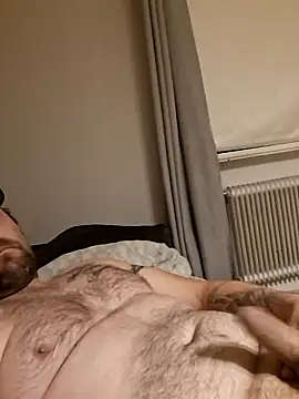 Snapshot of Bamse28 chatting on October 24, 10:00 pm Bamse28 online show from October 24, 10:00 pm