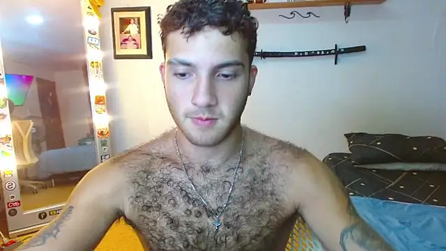 Snapshot of ocean_boy chatting on September 17, 6:53 pm ocean boy online show from September 17, 6:53 pm