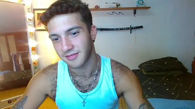 Snapshot of ocean_boy chatting on October 1, 8:13 pm ocean boy online show from October 1, 8:13 pm