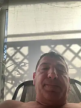 BULLBSX online show from April 10, 4:03 pm