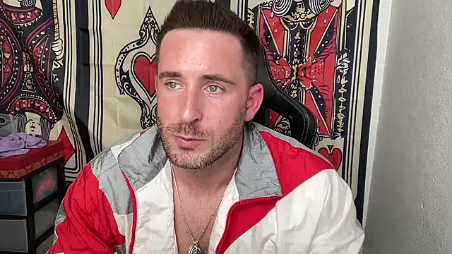 brettmycles28 online show from November 19, 12:32 am