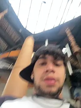 enzo vittale03  online show from September 30, 10:13 pm