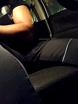 Snapshot of 23cmdenhaag chatting on October 14, 2:51 am 23cmdenhaag online show from October 14, 2:51 am