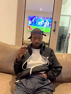 Snapshot of AllDayBbC chatting on October 22, 11:03 am AllDayBbC online show from October 22, 11:03 am