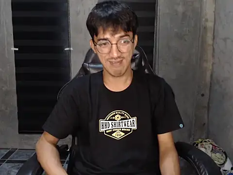 RowyCam online show from January 12, 11:25 am