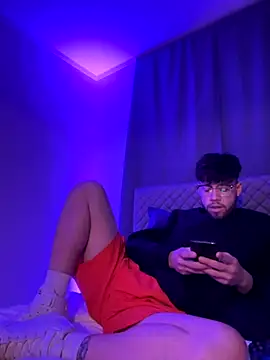 stalinhernandez online show from November 9, 3:43 am