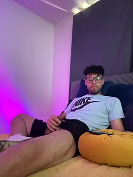 stalinhernandez online show from November 23, 7:36 pm