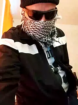 SmokedAlloy2 online show from March 2, 11:17 am