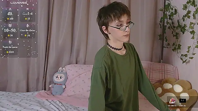 NextVibe  online show from April 12, 5:25 pm