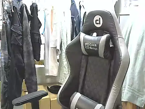 hunterXhan online show from November 4, 1:23 pm