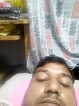 Snapshot of sumit_19 chatting on October 26, 10:23 pm sumit 19 online show from October 26, 10:23 pm
