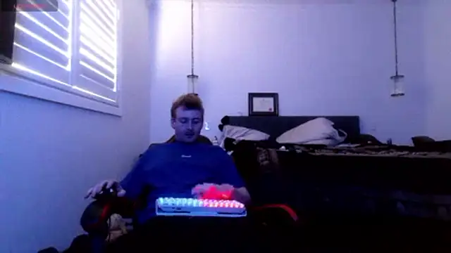 OFFICAL DICKEDDOWNUNDER online show from June 4, 3:12 am
