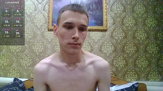 your   honeyy online show from November 7, 7:45 am