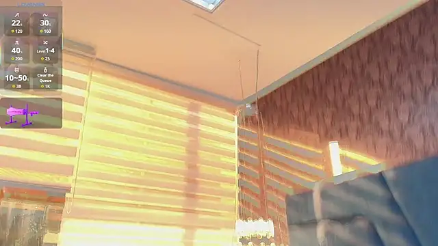 TaylerWhite online show from January 17, 12:30 pm