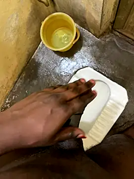 Snapshot of mrsaihotguy chatting on September 13, 12:44 am mrsaihotguy online show from September 13, 12:44 am