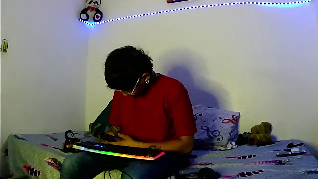 Ebebyjuan online show from June 24, 12:24 am