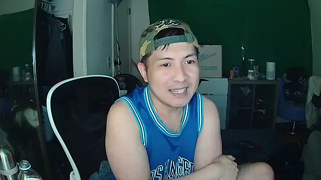 jhdt86 online show from February 8, 11:38 am