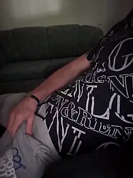 G-boy40 online show from October 6, 1:16 pm