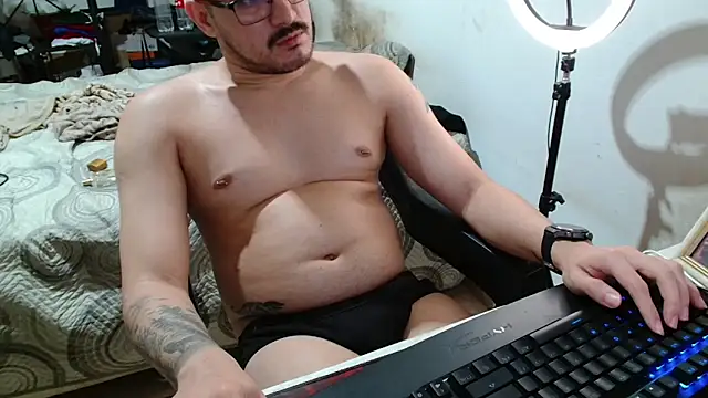 Leonino231 online show from March 31, 10:44 pm