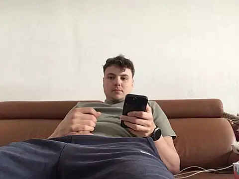 MarkusHorny1 online show from April 28, 3:49 pm