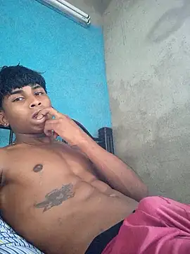 angelchorinos online show from September 30, 4:43 pm