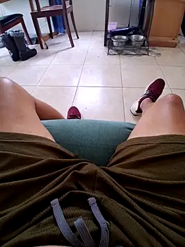 pullitoff online show from April 8, 6:16 pm