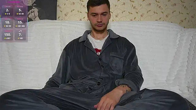 johnstoneisland online show from May 15, 8:17 pm