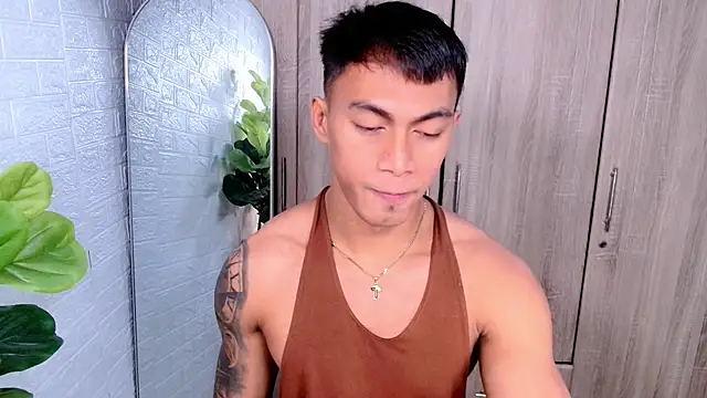 PinooyMilker online show from October 8, 3:44 am