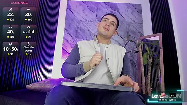 Snapshot of William_Steel_ chatting on September 15, 11:44 am William Steel  online show from September 15, 11:44 am