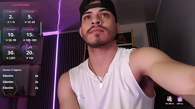 Bastian MCcormick online show from December 19, 1:08 pm