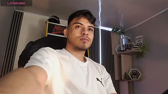 Bastian MCcormick online show from October 8, 12:09 pm