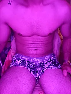 samio37 online show from November 12, 7:30 pm