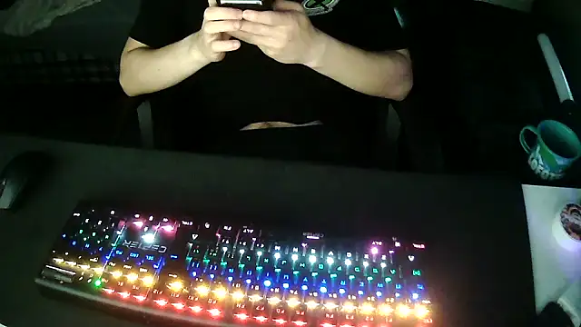 solooboy18 online show from September 21, 4:40 pm