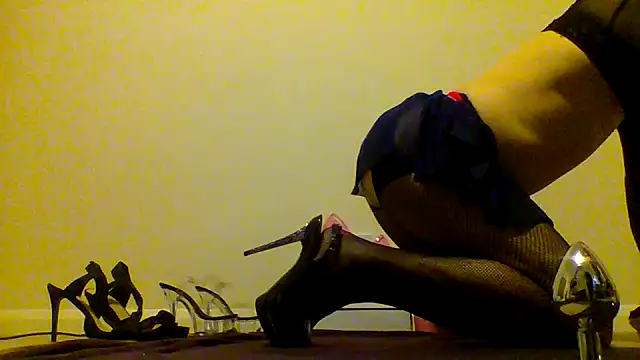 unforgettable dirty slut online show from November 10, 8:47 pm