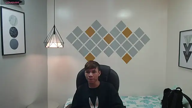 nathanclay online show from November 25, 4:03 am