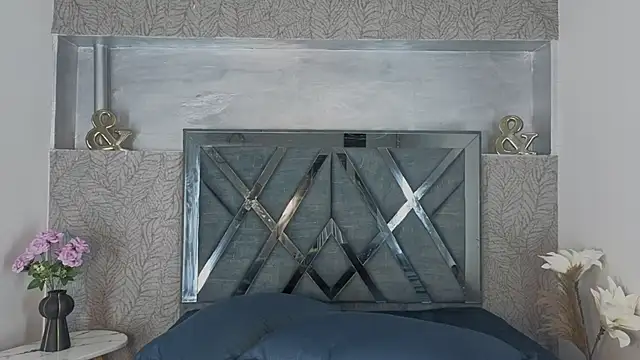  DantFox  online show from December 5, 8:38 pm