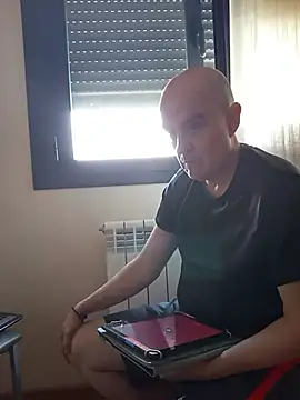 geli45 online show from July 26, 10:01 am