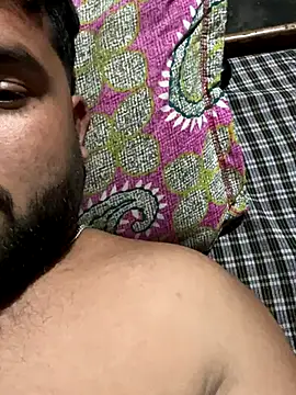 amitsharma7868 online show from September 23, 3:33 pm