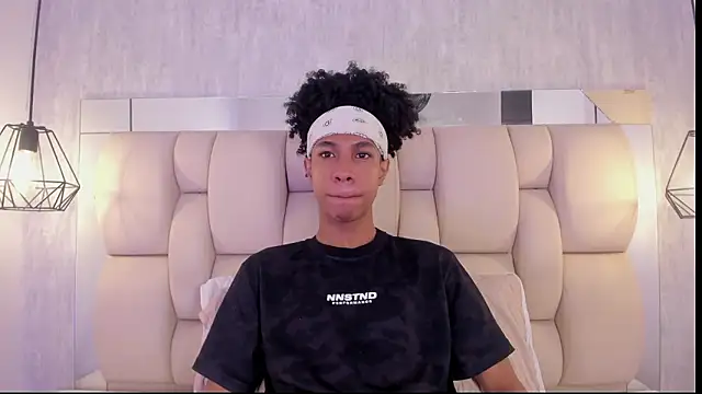 Johan gz  online show from March 14, 12:01 pm