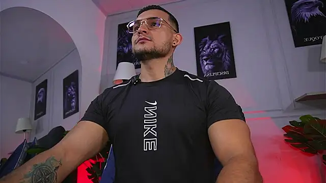 Marco Vega online show from July 11, 2:35 am