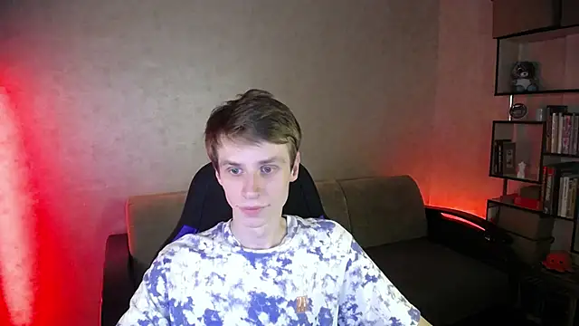 Snapshot of yes_cute_boy_ chatting on October 12, 7:30 pm yes cute boy  online show from October 12, 7:30 pm