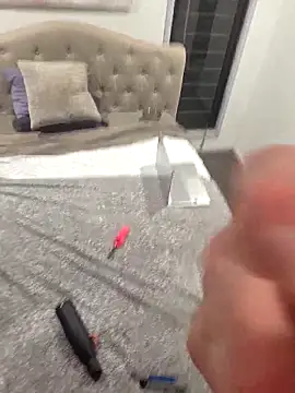 iamthepublickmasterbater online show from February 6, 1:52 pm