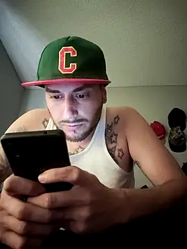 Blessdsoulja44 online show from November 3, 8:32 pm