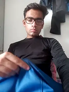 Snapshot of CockBoiAdi chatting on September 27, 3:59 am CockBoiAdi online show from September 27, 3:59 am