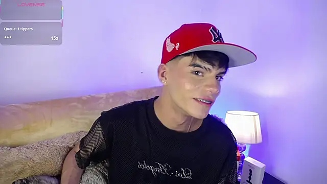 Snapshot of Dulcey_ chatting on September 24, 6:35 am Dulcey  online show from September 24, 6:35 am