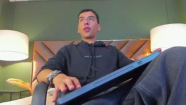 Aiden Royce online show from January 12, 6:17 am